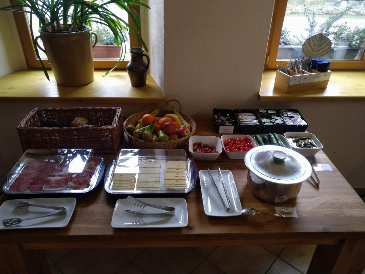 Pension Schwalbenhof Gestut Bartos Lommatzsch Extérieur photo