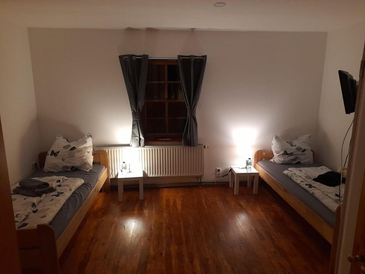 Pension Schwalbenhof Gestut Bartos Lommatzsch Extérieur photo